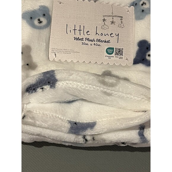 Little Honey Teddy Bear Baby Blanket Lightweight White Velvet Plush Unisex New - Picture 4 of 4